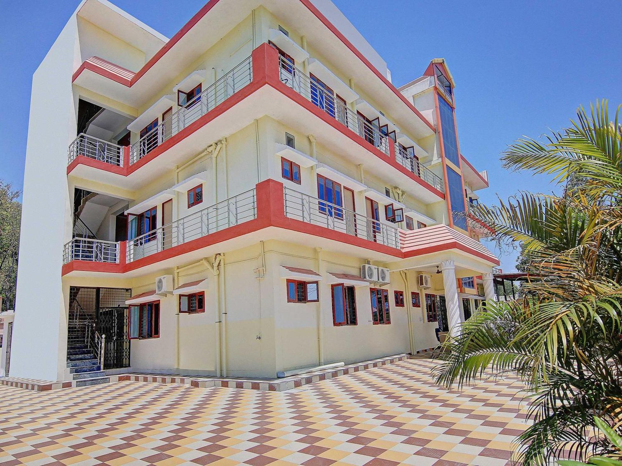 OYO Home 78802 Balaji Bhawan Jhajra Bagian luar foto
