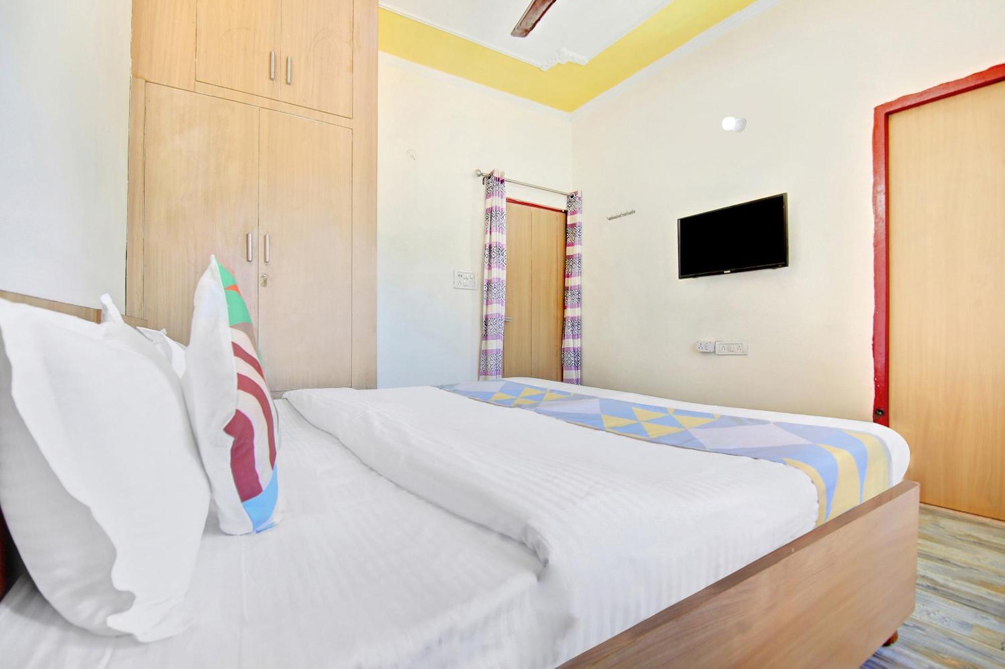 OYO Home 78802 Balaji Bhawan Jhajra Bagian luar foto