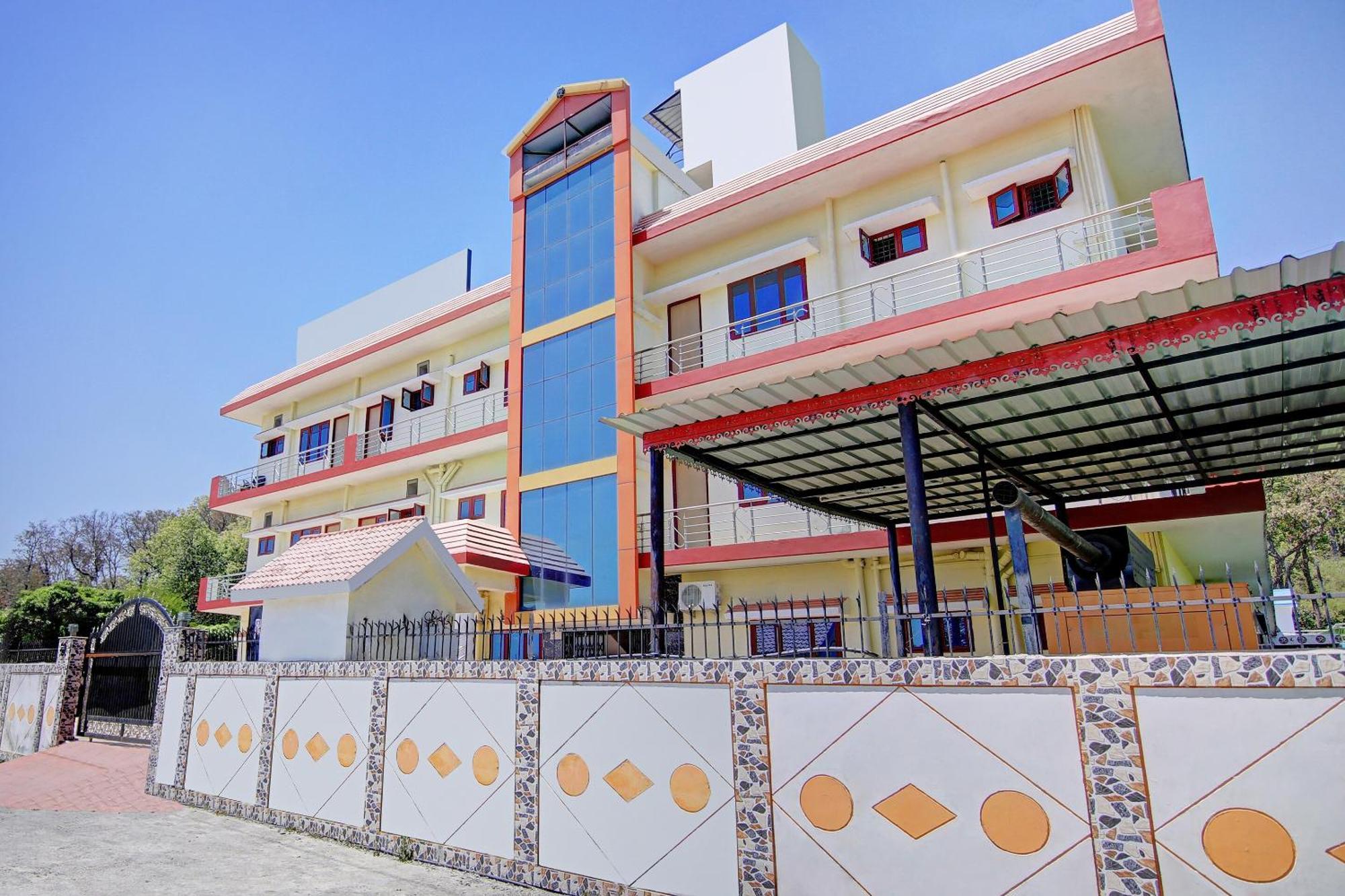 OYO Home 78802 Balaji Bhawan Jhajra Bagian luar foto