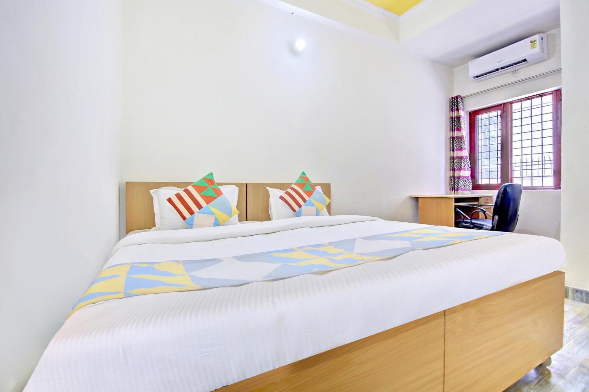 OYO Home 78802 Balaji Bhawan Jhajra Bagian luar foto