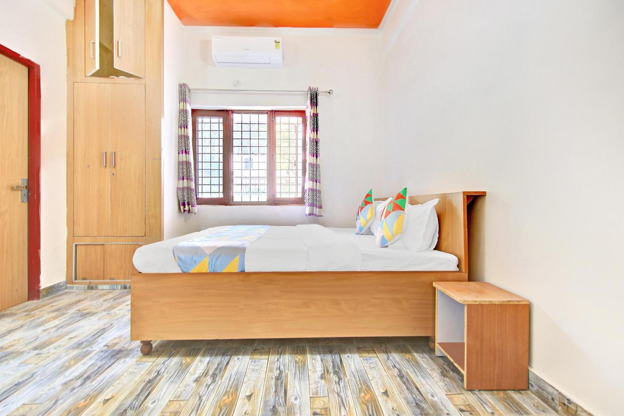 OYO Home 78802 Balaji Bhawan Jhajra Bagian luar foto